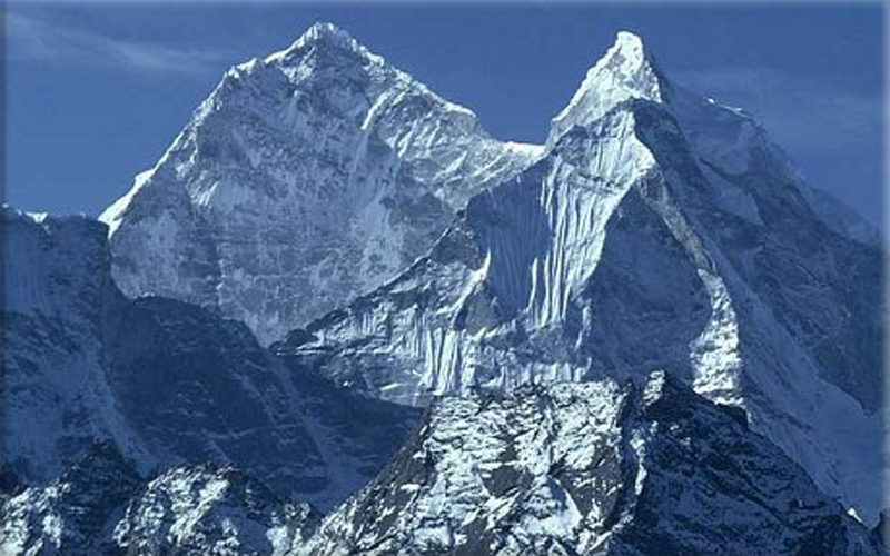 Mount Everest: the Earth's highest mountain, with a peak at 8,848 metres (29,029 ft) above sea level. (Located in the Mahalangur section of the Himalayas)