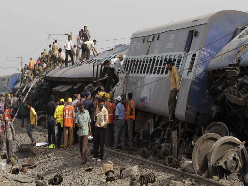 Jnaneswari Express train derailment: In West Bengal, India, the Jnaneswari Express train derailment and subsequent collision kills 148 passengers.