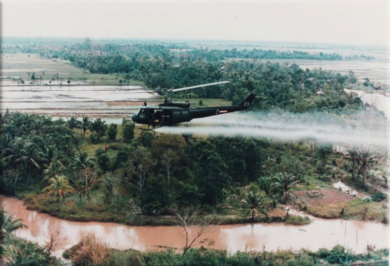Vietnam War: first use of the Agent Orange by the U.S. Army