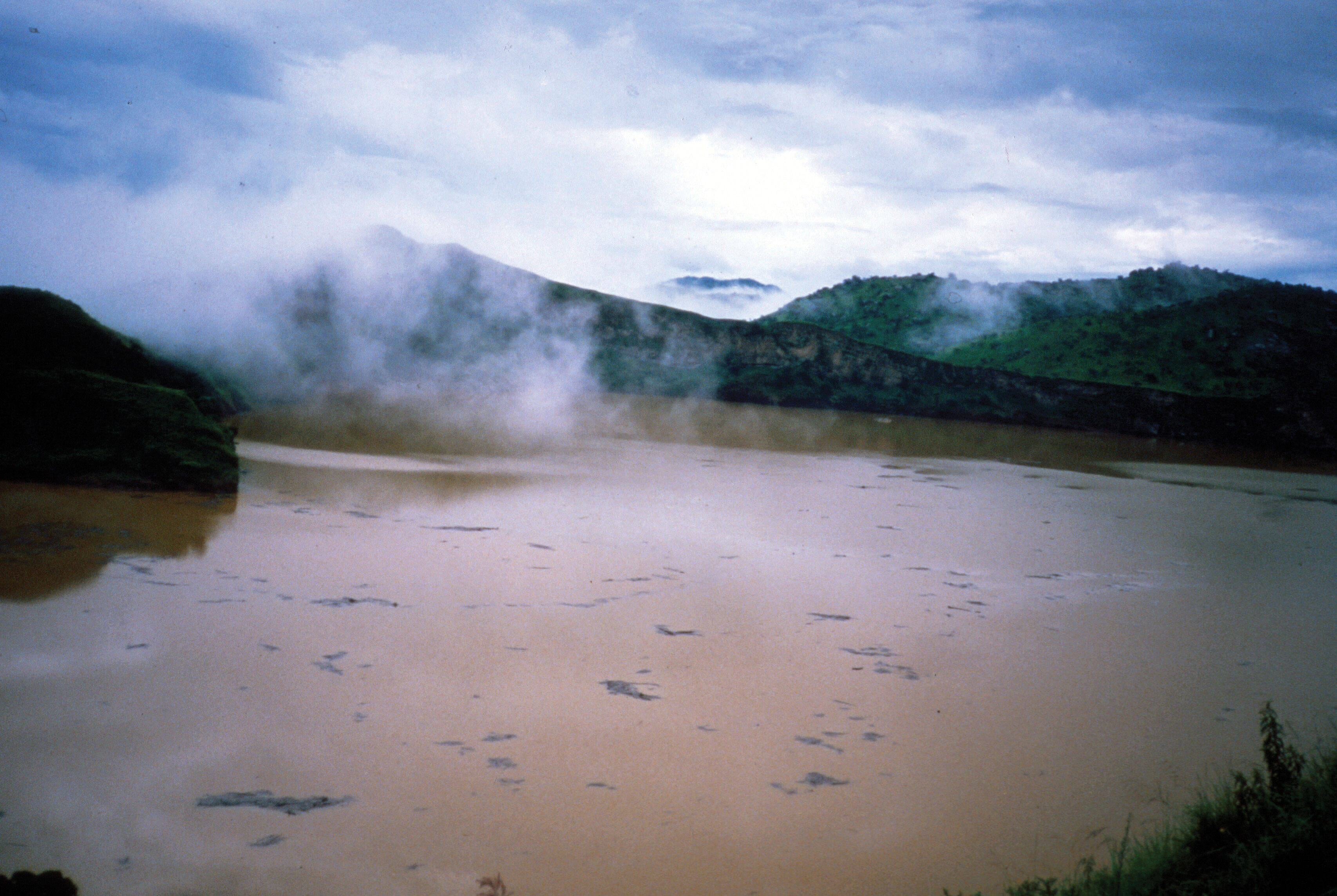 'Carbon dioxide gas erupts from volcanic Lake Nyos in Cameroon, killing up to 1,800 people within a 20-kilometer range.
