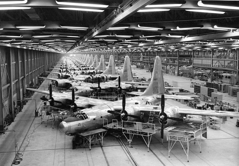 World War II: First flight of the Consolidated B-32 Dominator