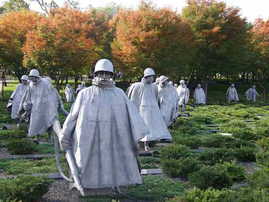 Korean War Veterans Memorial is dedicated in Washington, D.C.