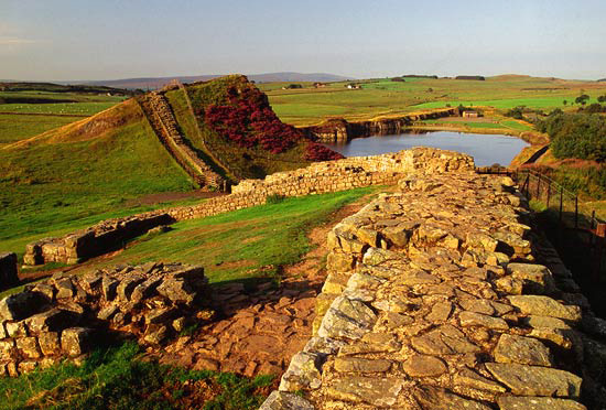 Construction of Hadrian's Wall begins