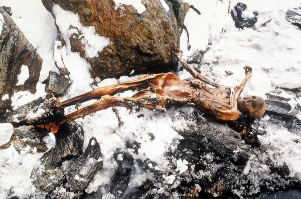 Ötzi the Iceman is discovered by German tourists