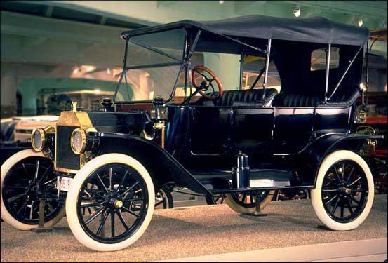 The first production of the Ford Model T automobile was built at the Piquette Plant in Detroit, Michigan