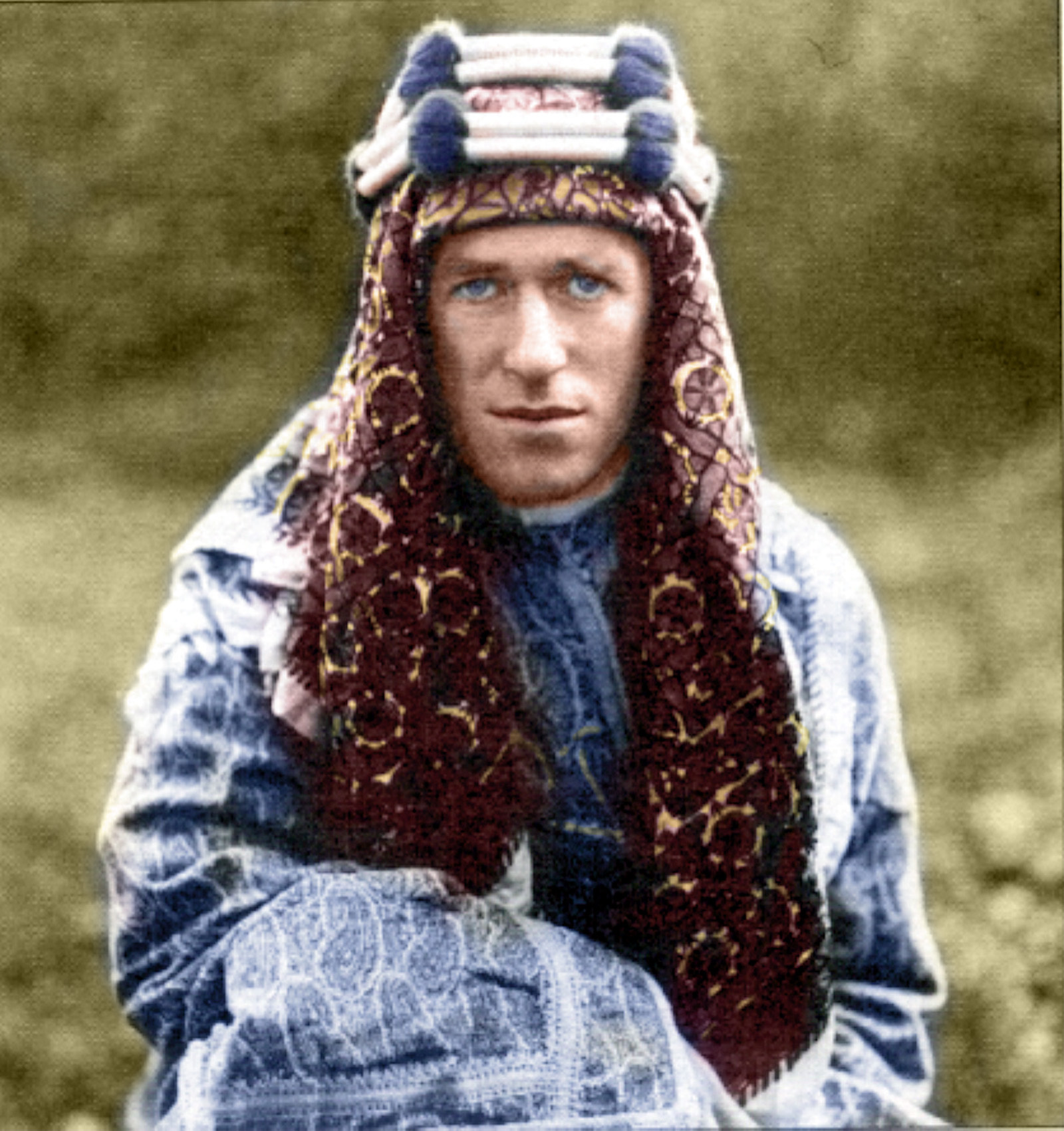 World War I: Arab forces under T. E. Lawrence, also known as 'Lawrence of Arabia' capture Damascus
