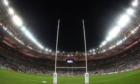 The first rugby match under floodlights takes place in Salford, between Broughton and Swinton