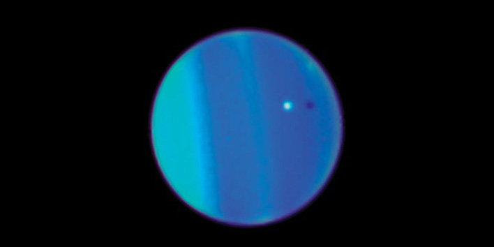 William Lassell discovers the moons Umbriel and Ariel orbiting Uranus