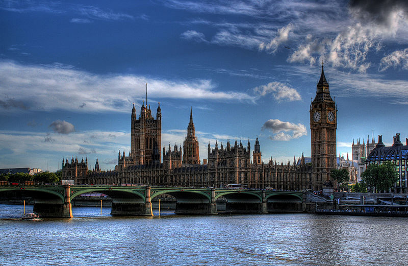 Westminster's Big Ben rang for the first time in London