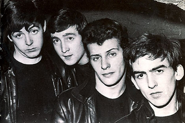 Beatles - Paul McCartney, John lennon, Pete Best, and George Harrison
