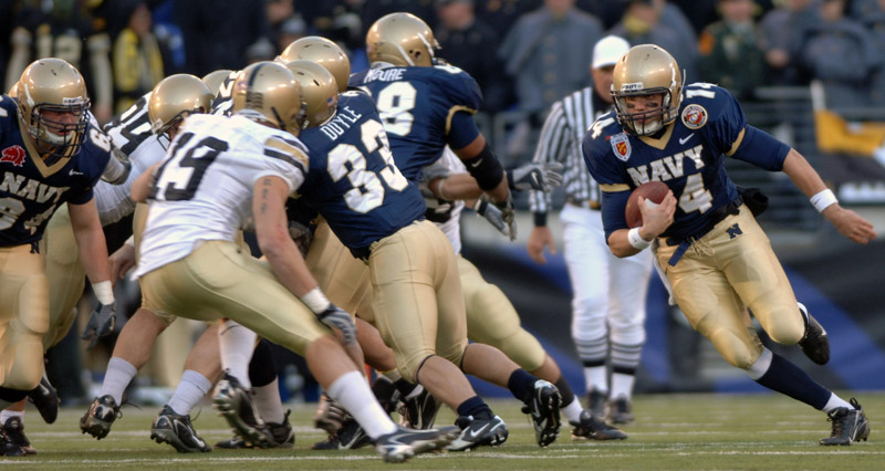 Instant replay makes its debut during an Army–Navy game