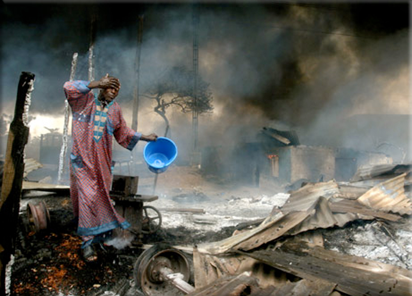 Nigeria Pipeline Explosion Incinerates Hundreds. National Geographic, Photos in the News